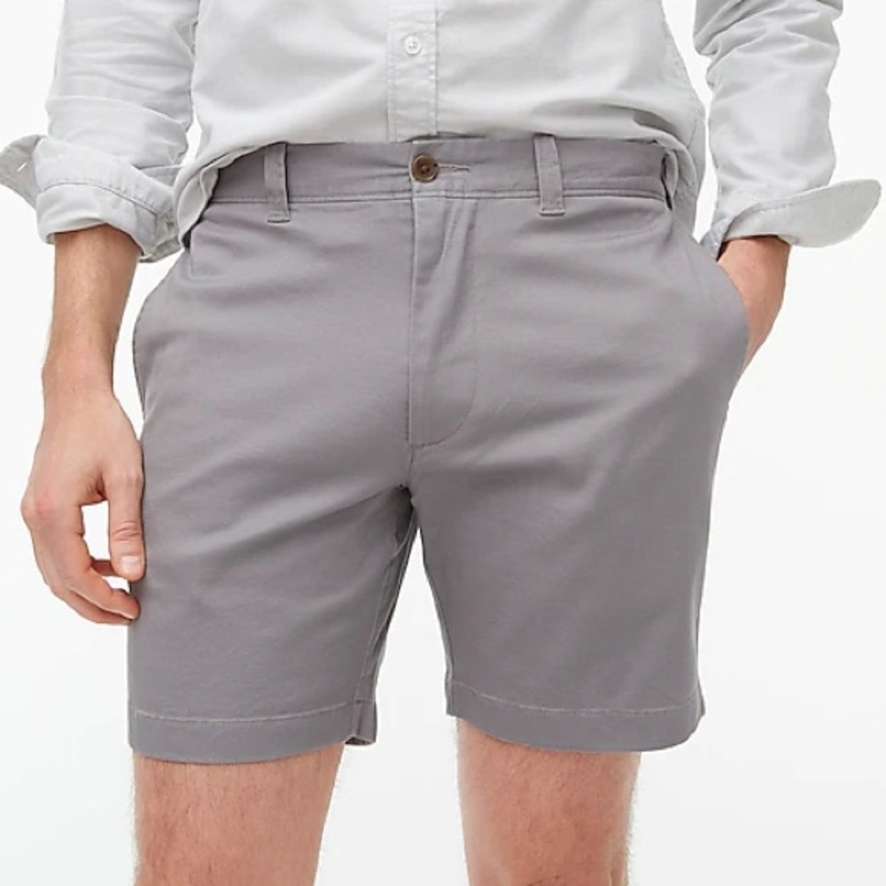 NEW WITH TAGS Grey khaki shorts